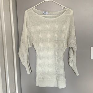Bebe sweater size small white with silver though